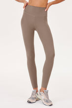 Load image into Gallery viewer, Airweight High Waist 26"