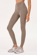 Load image into Gallery viewer, Airweight High Waist 26"
