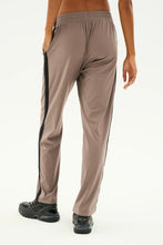 Load image into Gallery viewer, Max Rigor Track Pant