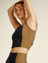 Load image into Gallery viewer, Vitality Colorblock Crop Tank