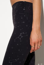 Load image into Gallery viewer, Zodiac Lotus Legging