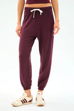 Load image into Gallery viewer, Andie Oversized Fleece Sweatpant