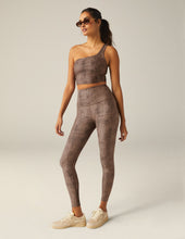 Load image into Gallery viewer, Softmark One Shoulder Crop Tank