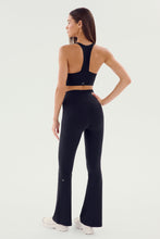 Load image into Gallery viewer, Raquel HW Airweight Flare 32"