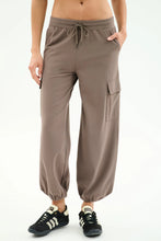 Load image into Gallery viewer, Nico Airweight Cargo Pant
