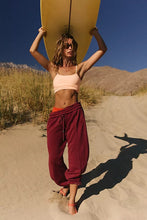 Load image into Gallery viewer, Sprint to the Finish Pant
