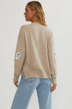 Load image into Gallery viewer, Callie Sweater
