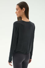 Load image into Gallery viewer, Djuna Long Sleeve
