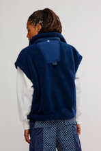 Load image into Gallery viewer, Scout It Out Vest
