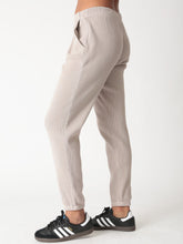 Load image into Gallery viewer, Justice Sweatpant Thermal
