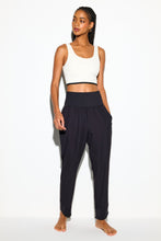 Load image into Gallery viewer, Rowan Pant
