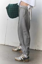 Load image into Gallery viewer, Sprint to the Finish Pant
