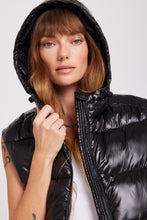 Load image into Gallery viewer, Stella Crop Puffer Vest
