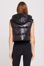 Load image into Gallery viewer, Stella Crop Puffer Vest
