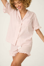 Load image into Gallery viewer, S/s Tee On Cloud Nine
