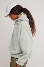 Load image into Gallery viewer, Wild and Free Fleece Pullover
