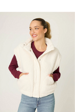 Load image into Gallery viewer, Vest Great Outdoor
