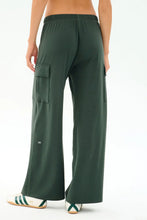 Load image into Gallery viewer, Alex Airweight Cargo Pant
