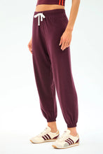 Load image into Gallery viewer, Andie Oversized Fleece Sweatpant
