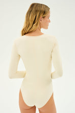 Load image into Gallery viewer, Airweight Scoop Neck Bodysuit
