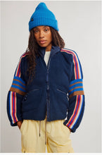 Load image into Gallery viewer, Mountain High Sporty Logo
