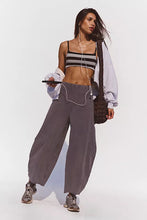 Load image into Gallery viewer, Hot Shot Easy Pant
