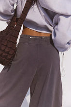 Load image into Gallery viewer, Hot Shot Easy Pant
