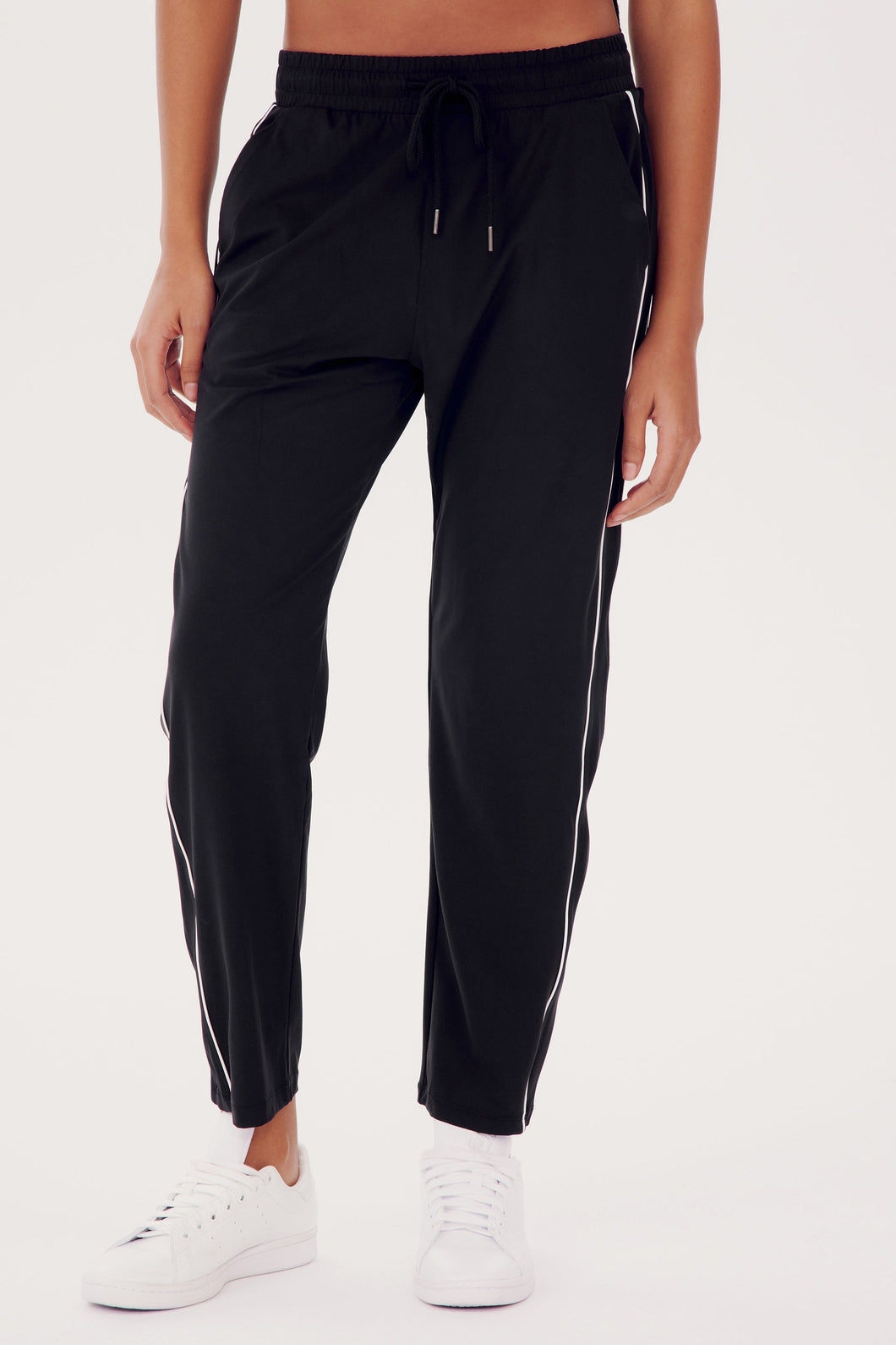 Lucy Rigor Pant w/Piping