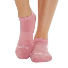 Load image into Gallery viewer, Be Great Grip Socks Blush/White
