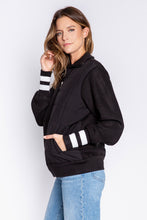 Load image into Gallery viewer, Jacket Quilted Babe
